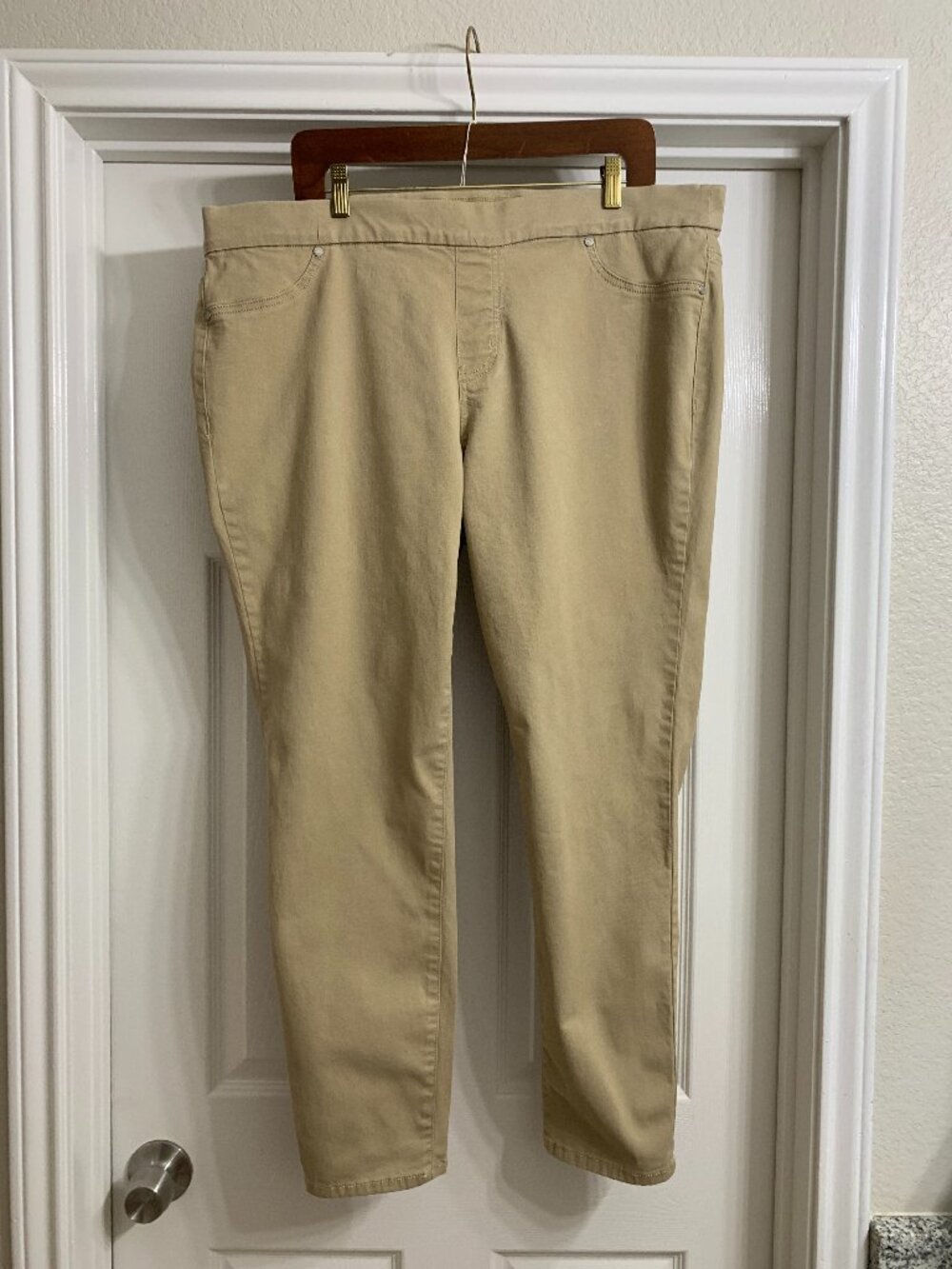 New Directions Curvy Women's Tan Color Pants, Size 18WR